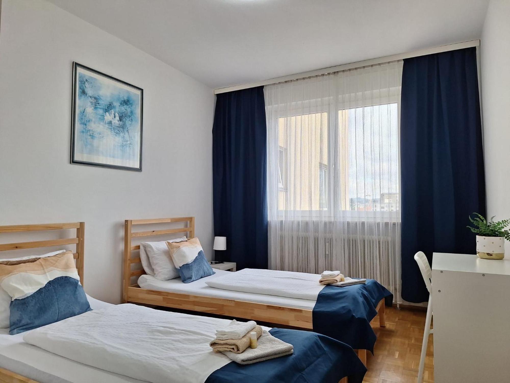Brightcenterapartment